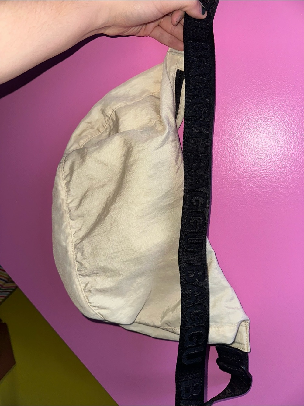 Baggu Medium Nylon Crescent Bag in Ivory